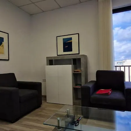 Modern 2br In Malta 公寓 *