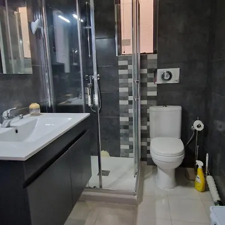 Modern 2br In Malta 斯利马