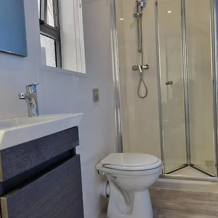Apartmán Modern 2br In Malta Sliema